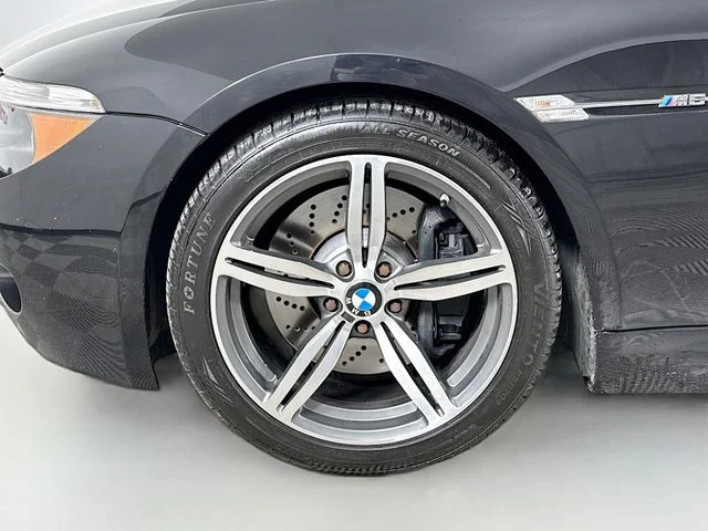 Used 2007  BMW Convertible image 36