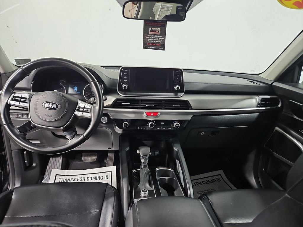 Used 2020 Ebony Black Kia LX image 13