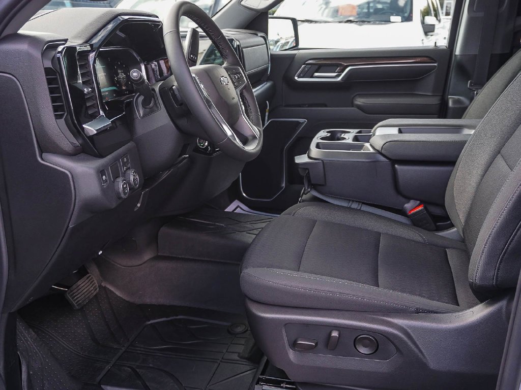 2026 Chevrolet Silverado 1500 RST - Photo 17