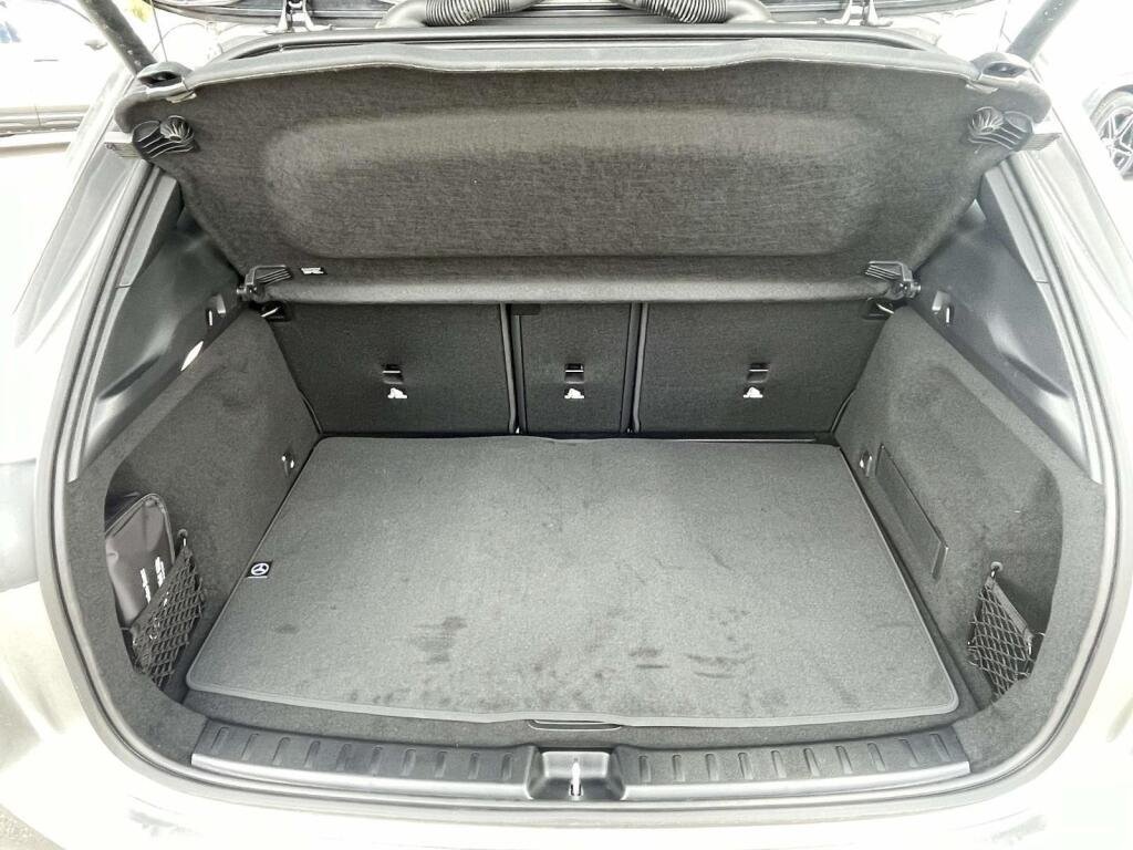 New 2026 Mountain Grey Metallic Mercedes-Benz GLA 250 image 20