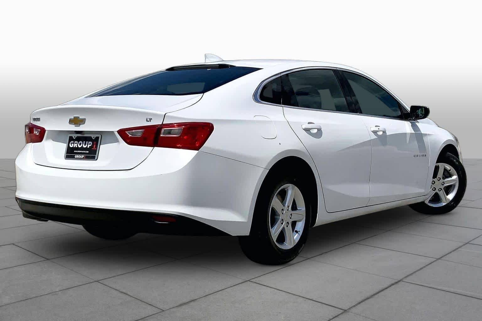 Used 2023 Summit White Chevrolet LT image 13