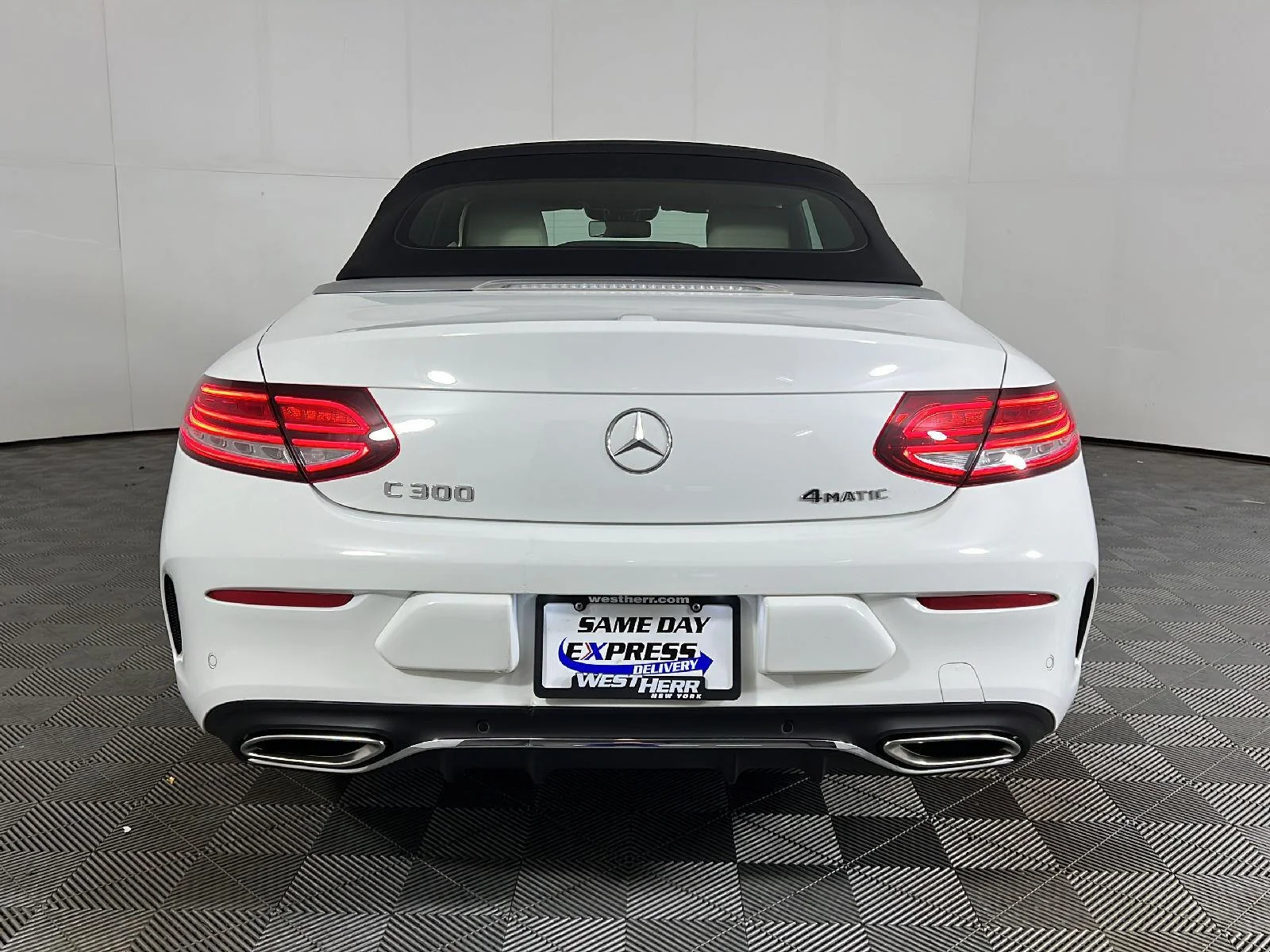 Used 2020 Polar White Mercedes-Benz C 300 image 6