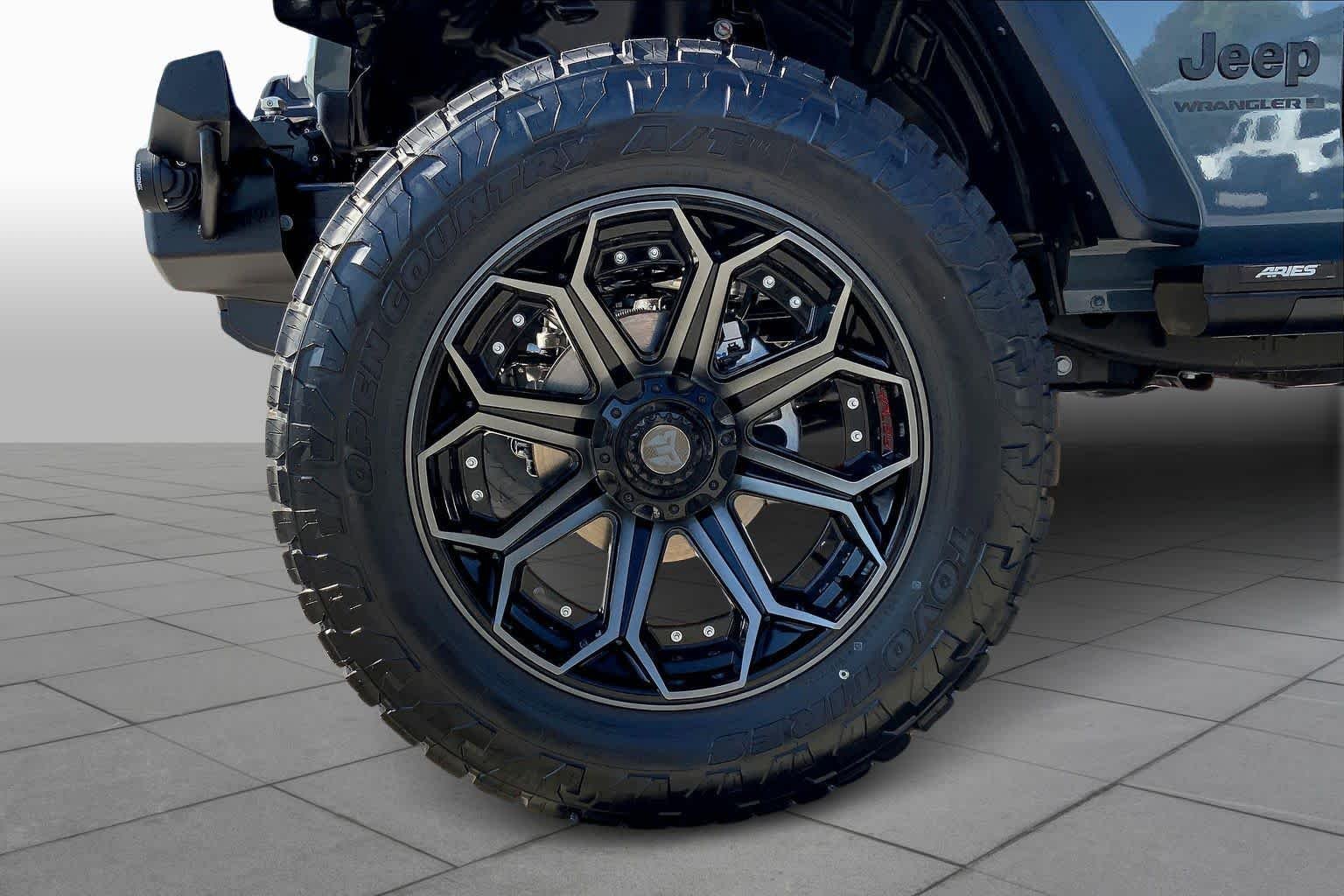 New 2025 Anvil Clear-Coat Exterior Paint Jeep Willys image 9