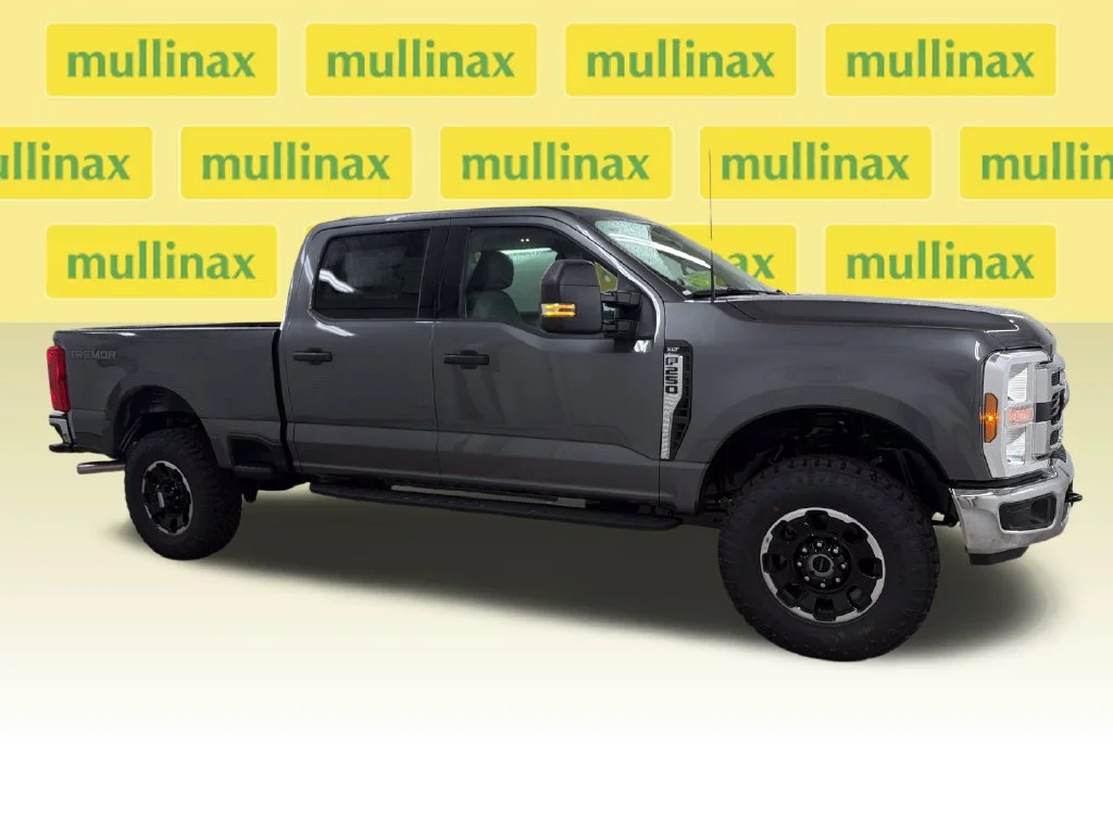 New 2027 Gray Ford XLT Tremor image 2