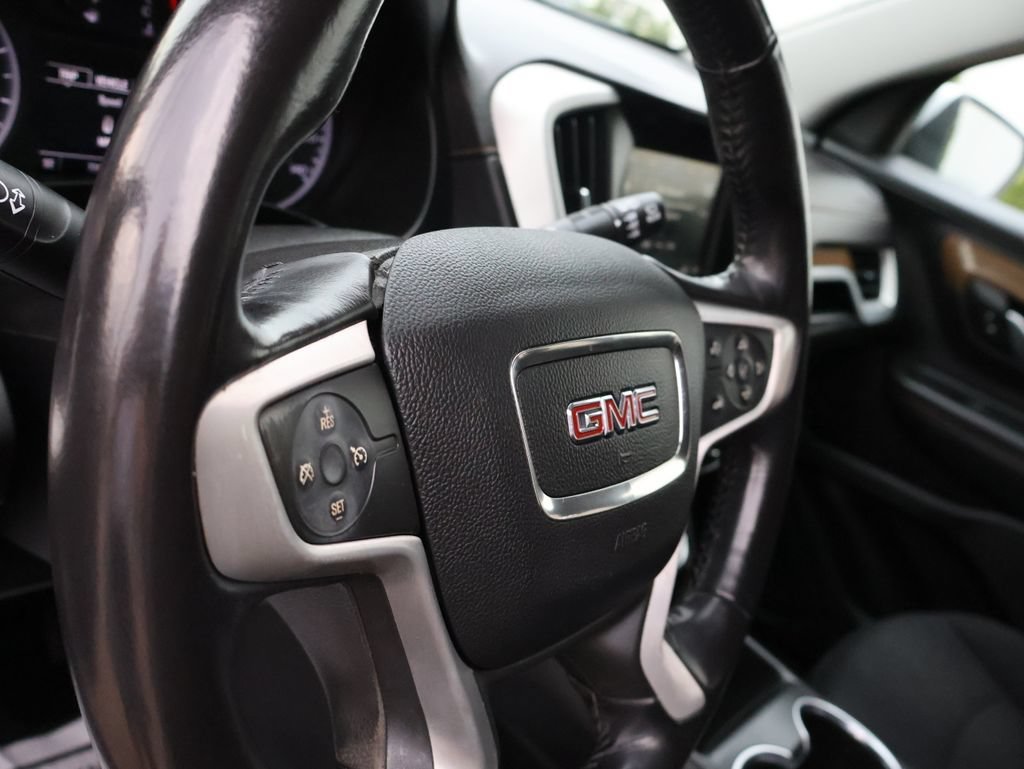 Used 2018 QUICKSILVER METALLIC GMC SLE image 19