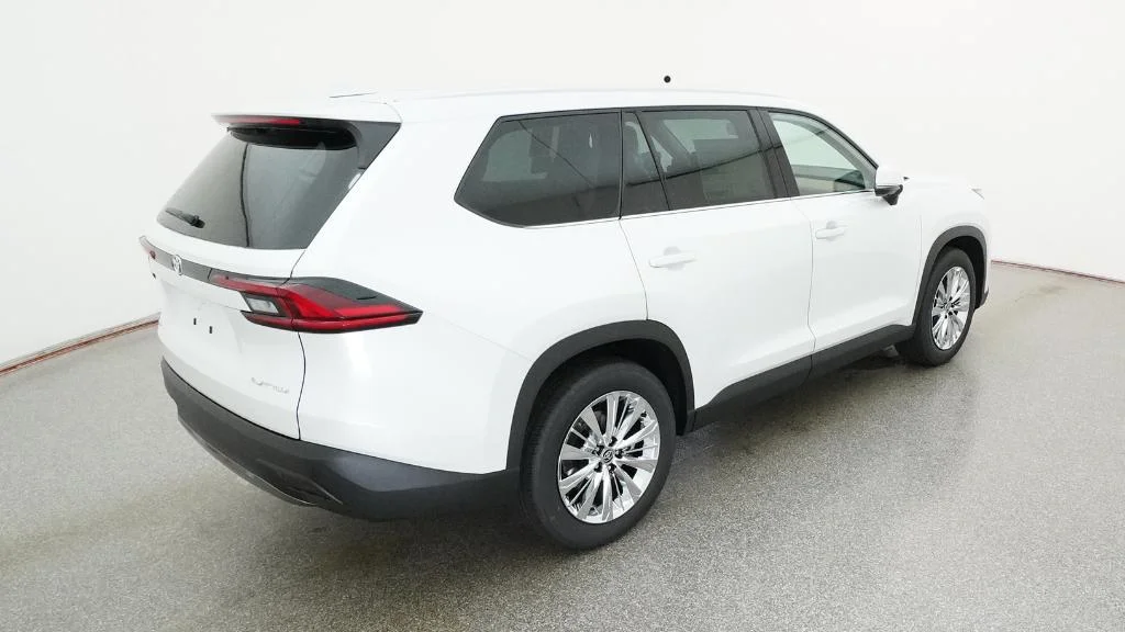 New 2026 Wind Chill Pearl Toyota Platinum image 8