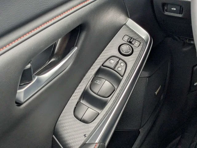 2025 Nissan Sentra SR - Photo 19