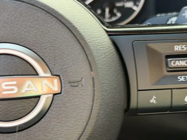 Used 2022 Silver Nissan SV image 24