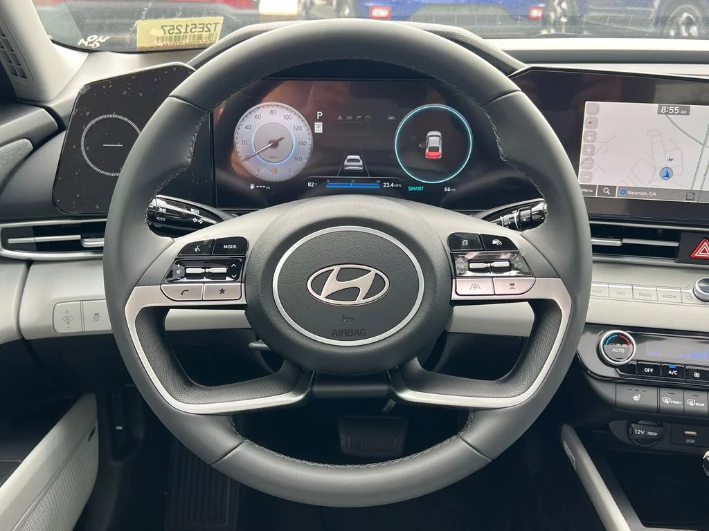 Used 2025 Silver Hyundai Limited image 23