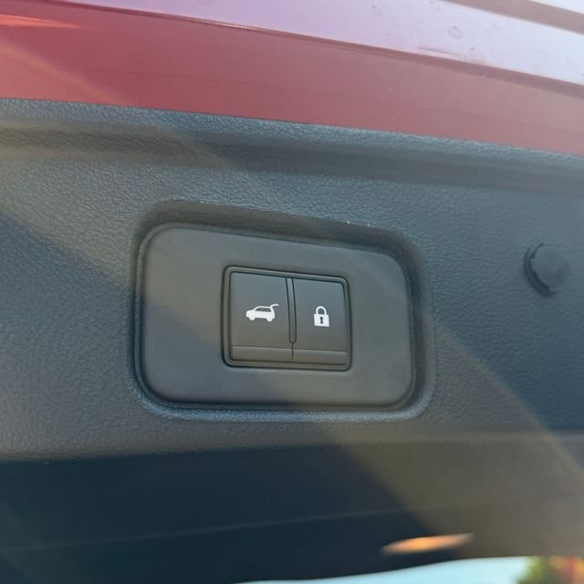 New 2026 Scarlet Ember Tintcoat Nissan SV image 9