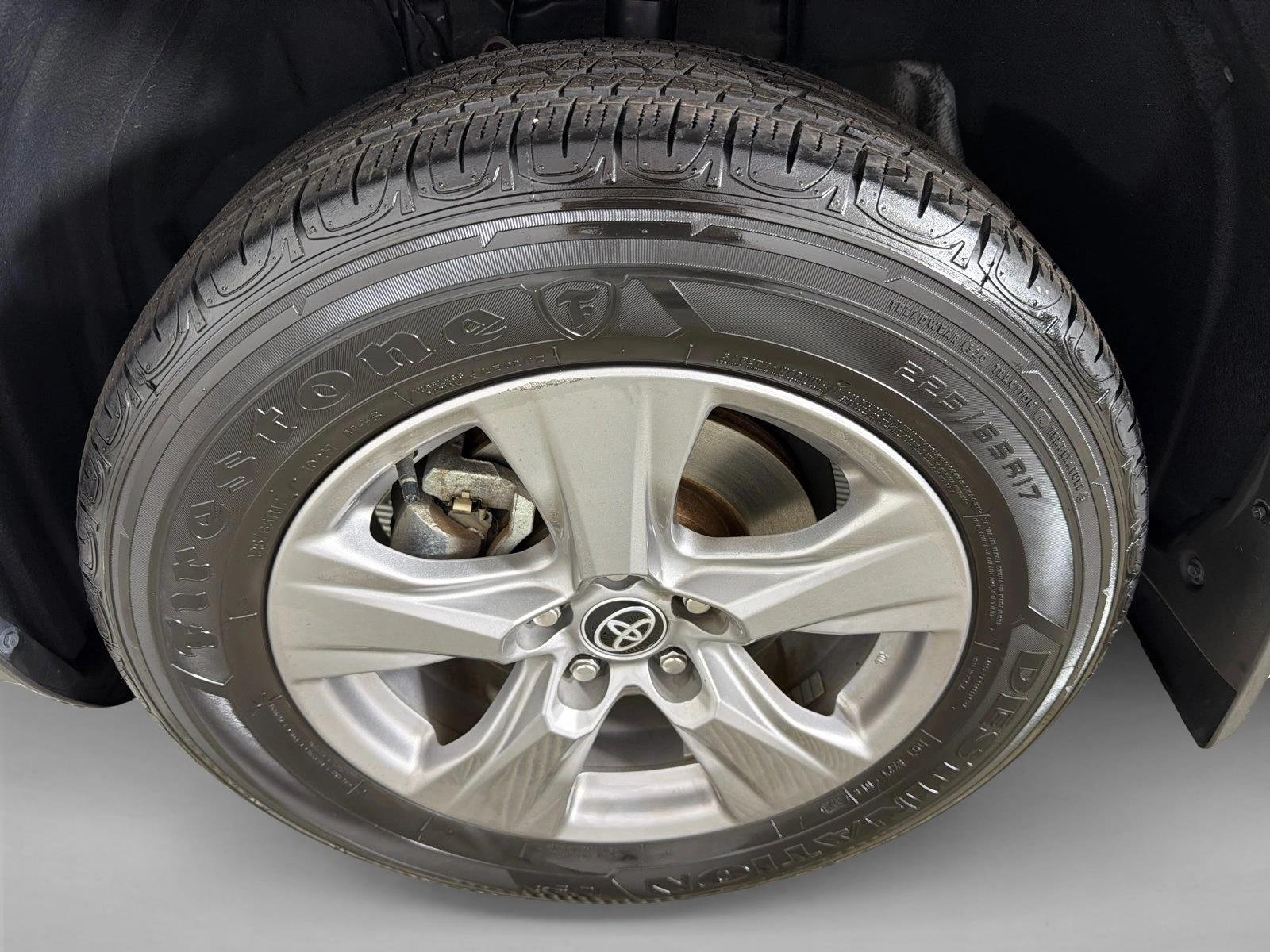 Certified Used 2024 Ice Cap Toyota Hybrid XLE image 12