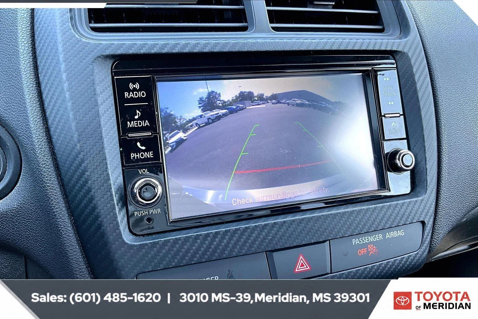 Used 2024 Alloy Silver Metallic Mitsubishi ES image 15