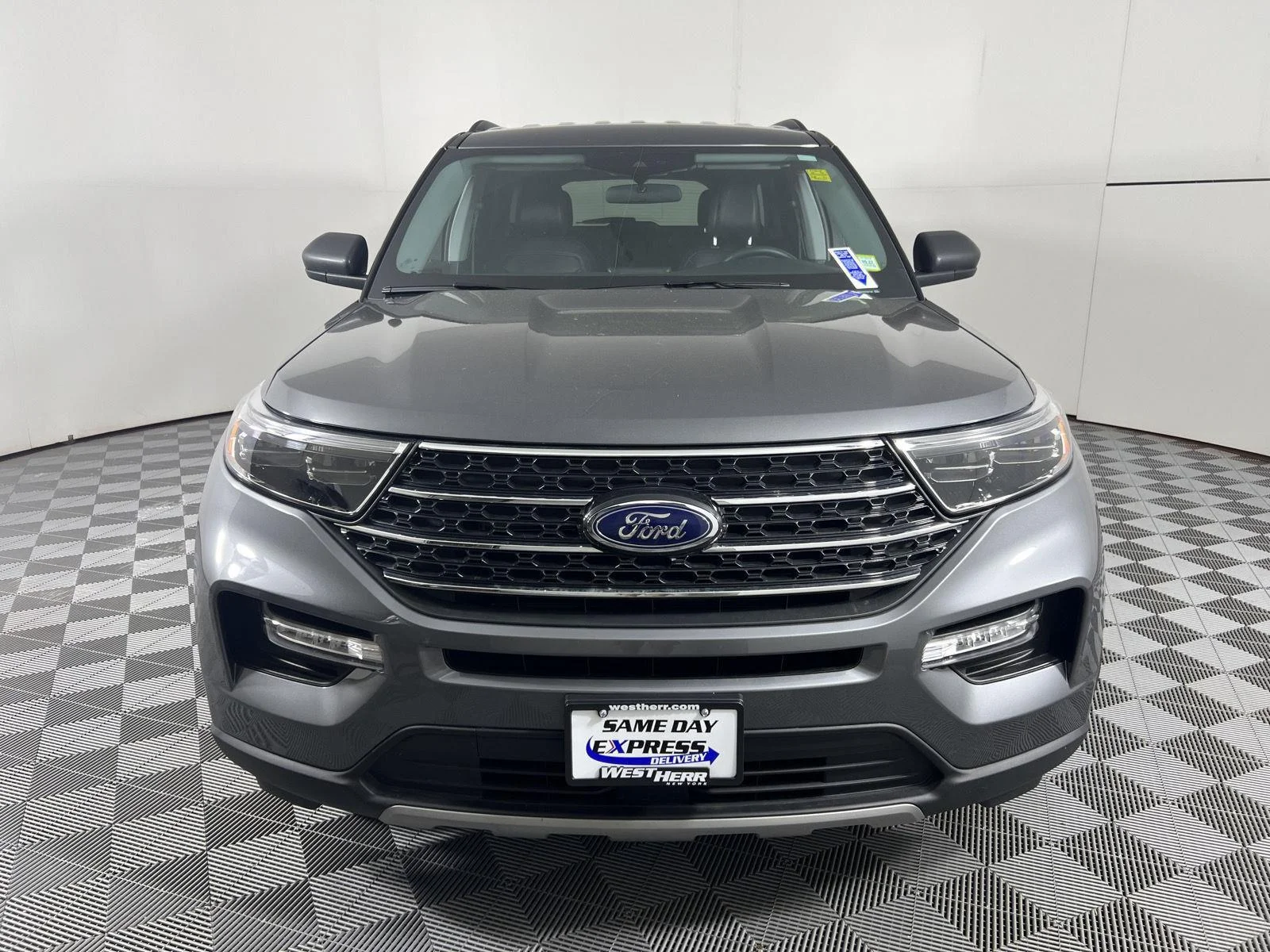 Used 2023 Carbonized Gray Ford XLT image 6