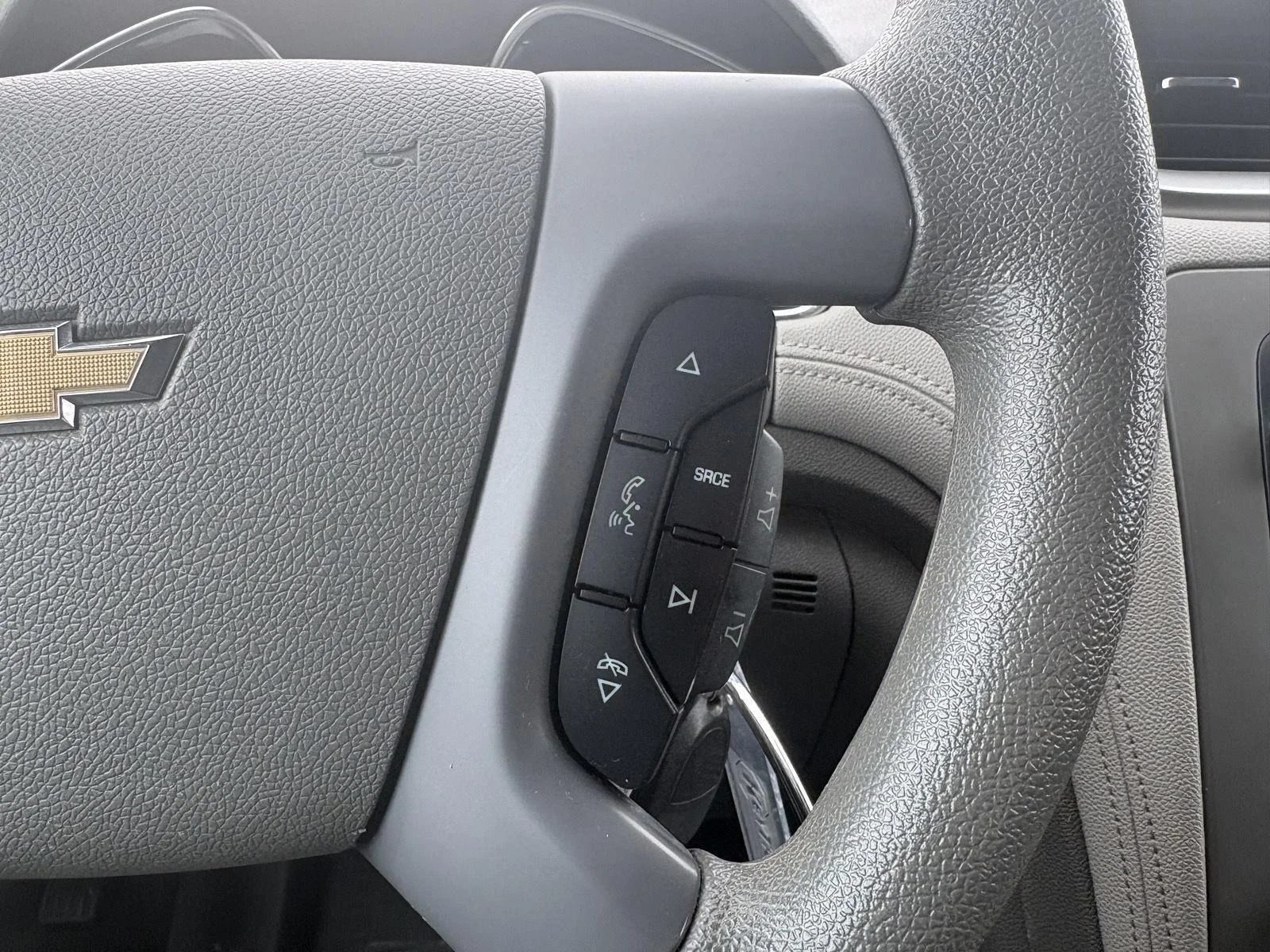 Used 2017 GRAY Chevrolet LS image 19
