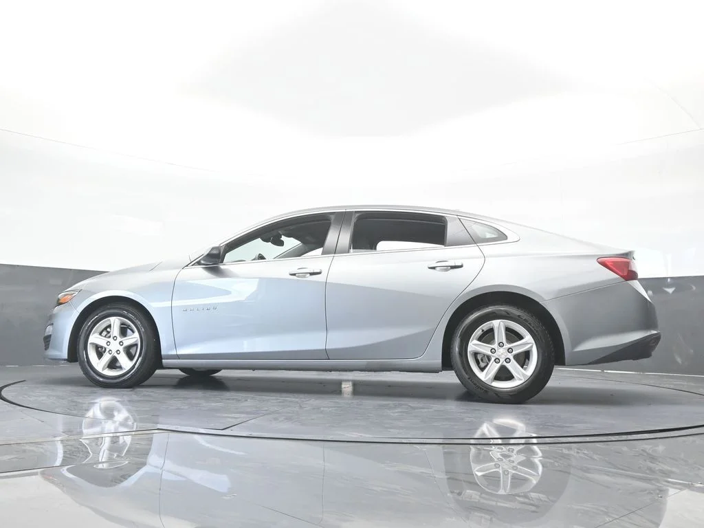 Used 2024 Sterling Gray Metallic Chevrolet LT image 56