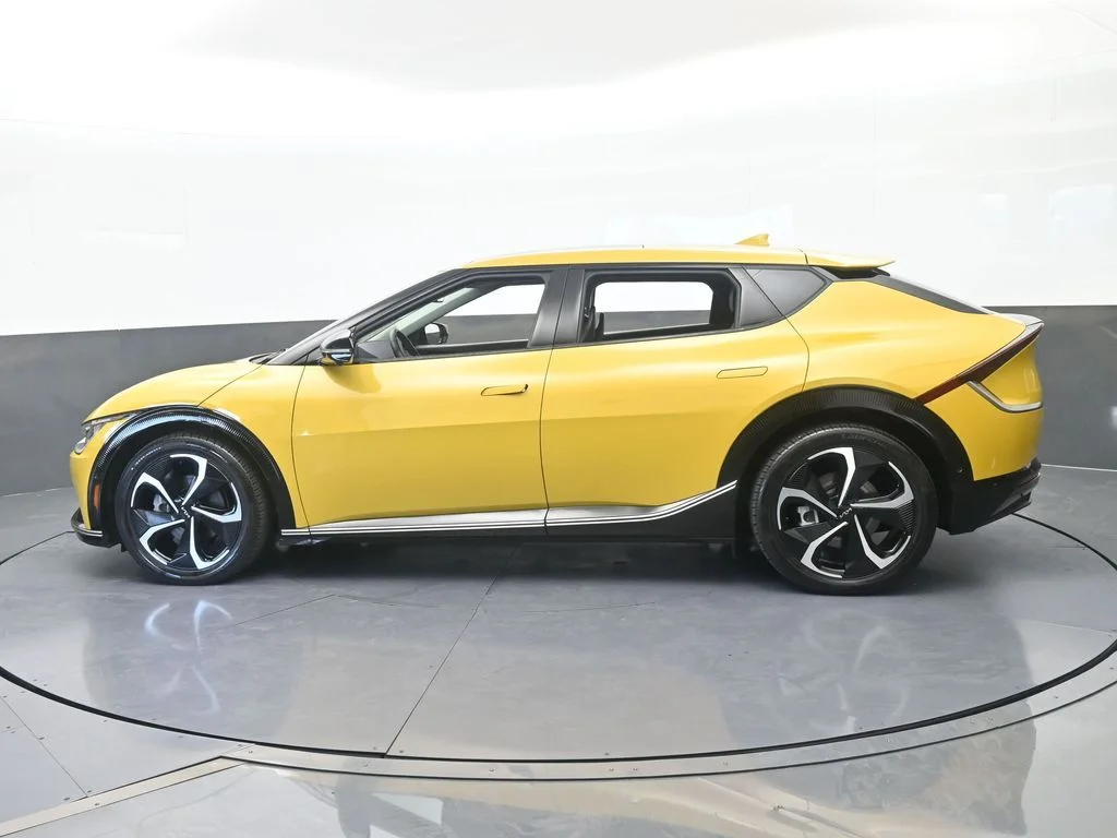Used 2022 Kia EV6 GT-Line with VIN KNDC3DLC1N5046092 for sale in Miami Lakes, FL