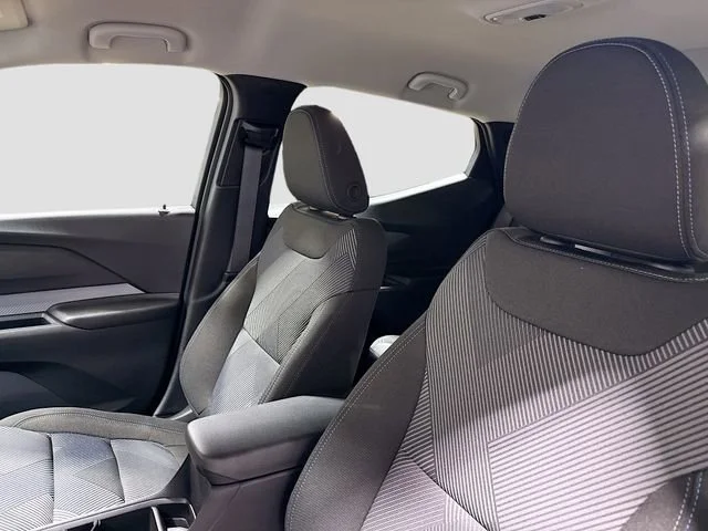 2027 Chevrolet Bolt LT - Photo 24