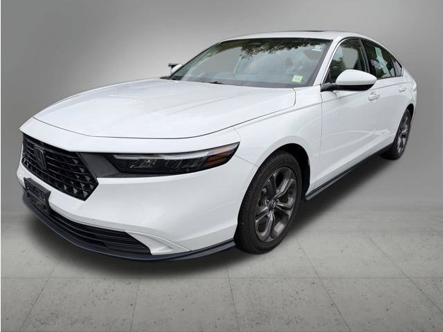 Certified Used 2023 Platinum White Pearl Honda EX image 1