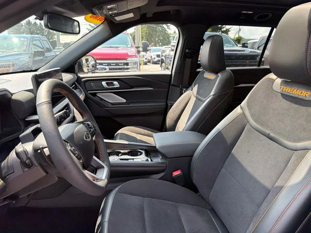 Used 2026 Gray Ford Tremor image 18