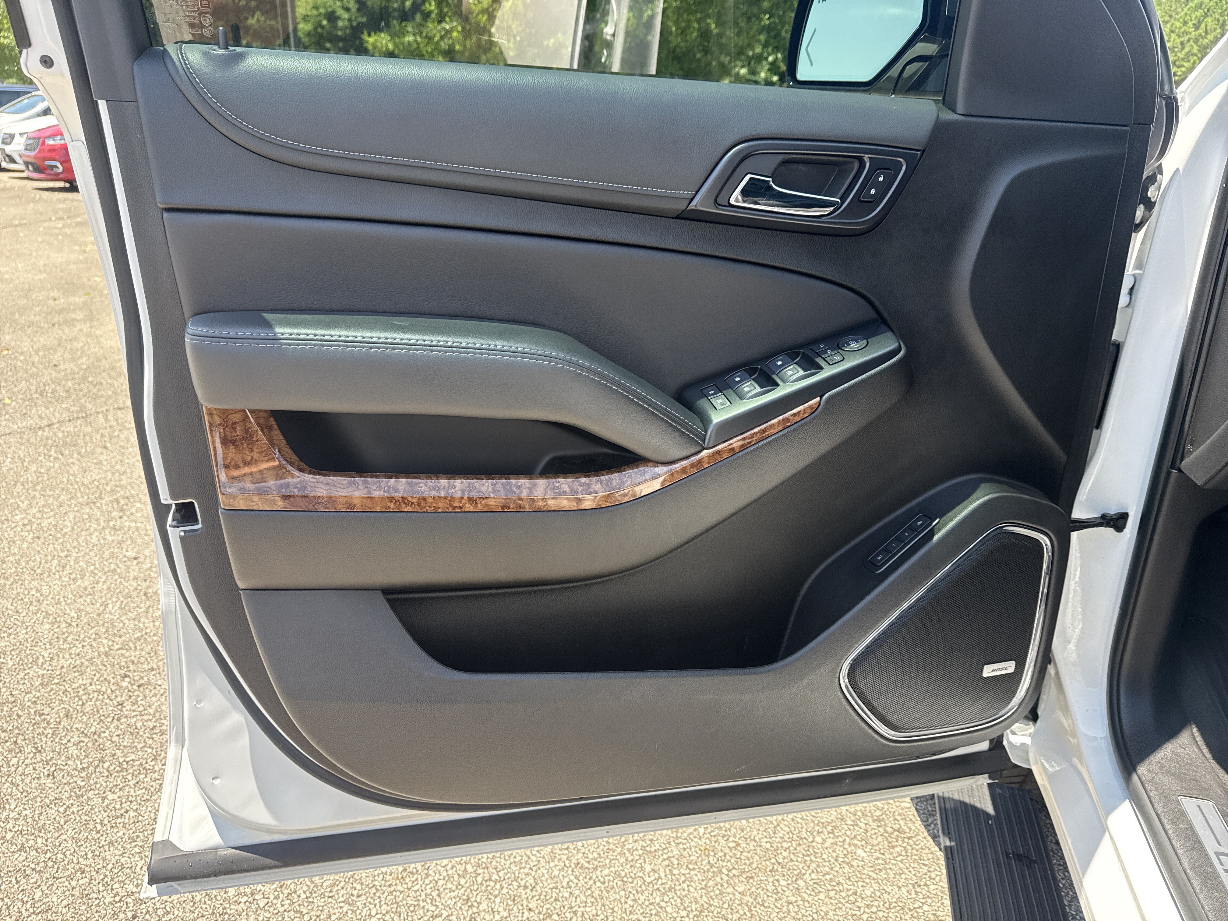 Used 2019 Summit White Chevrolet Premier image 10