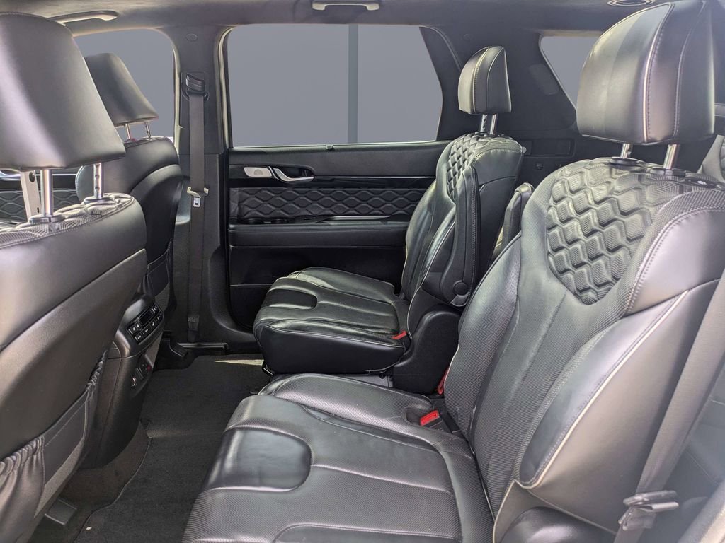 Used 2020 Silver Hyundai Limited image 14