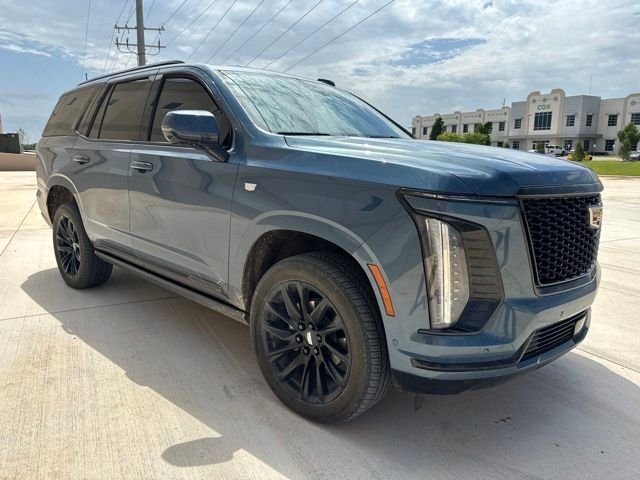 Used 2025 Blue Cadillac Sport Platinum image 3