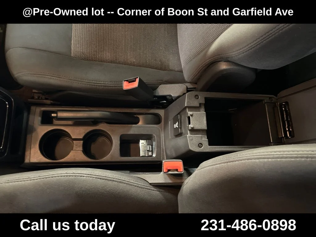 Used 2014 Gray Jeep Latitude image 23