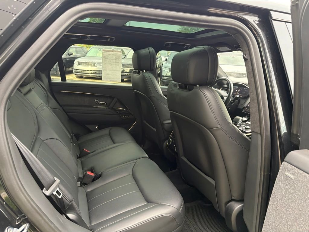 Used 2023 Black Land Rover First Edition image 11