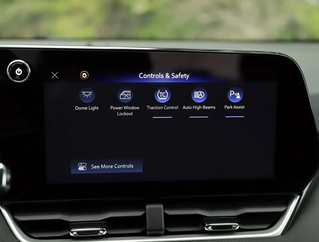 2025 Chevrolet Equinox LT - Photo 16
