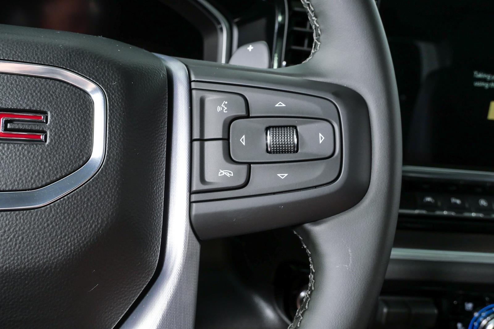 2026 GMC Sierra 1500 SLT - Photo 12