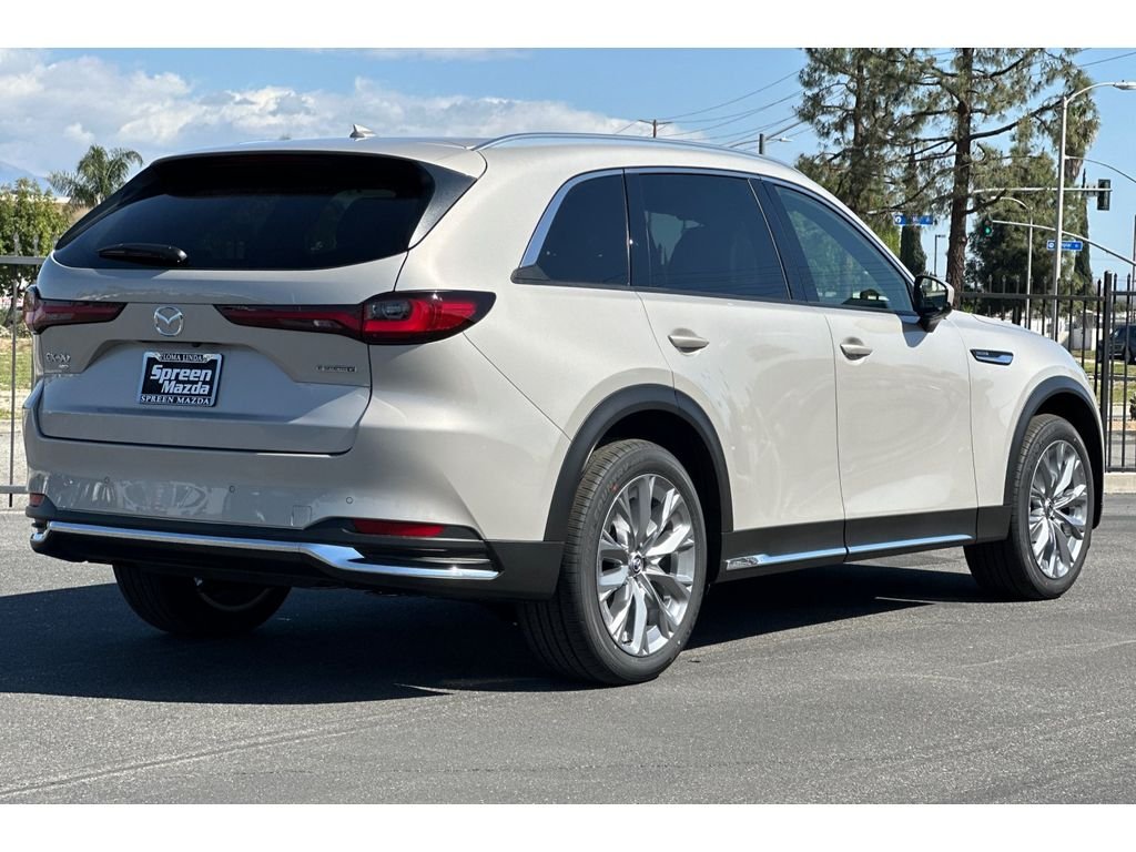 New 2026 Platinum Quartz Metallic Mazda 3.3 Turbo Premium Plus AWD image 4