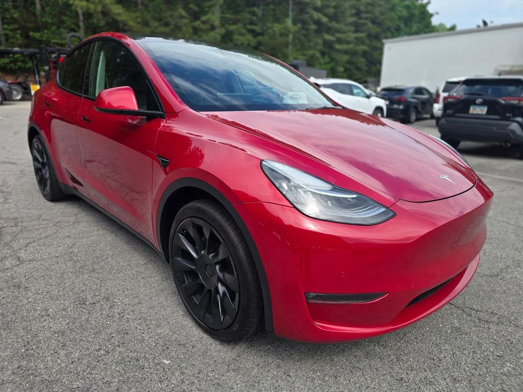 2021 Tesla Model Y Long Range Dual Motor All-Wheel Drive's photo