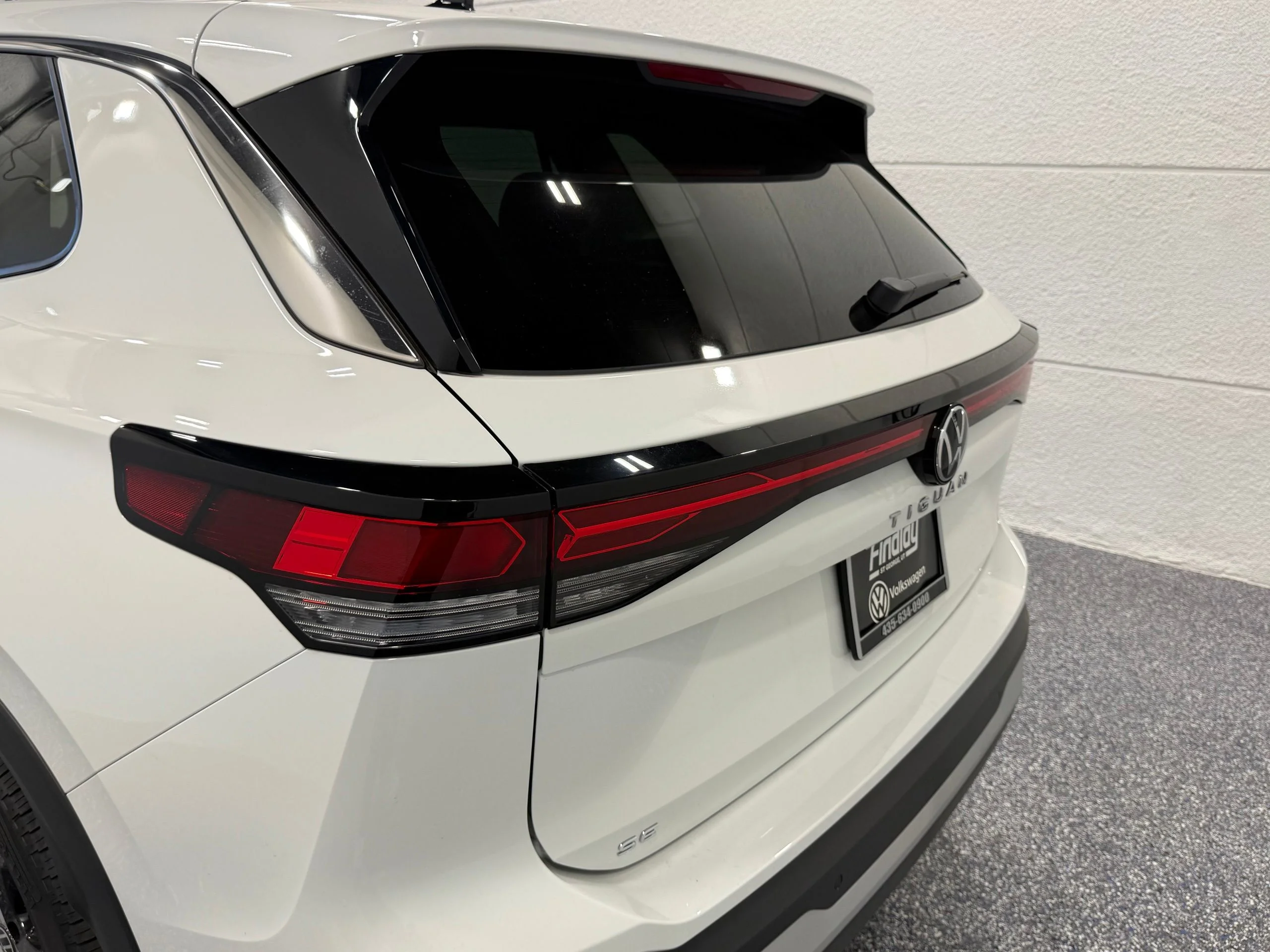 New 2026 White Volkswagen SE image 17