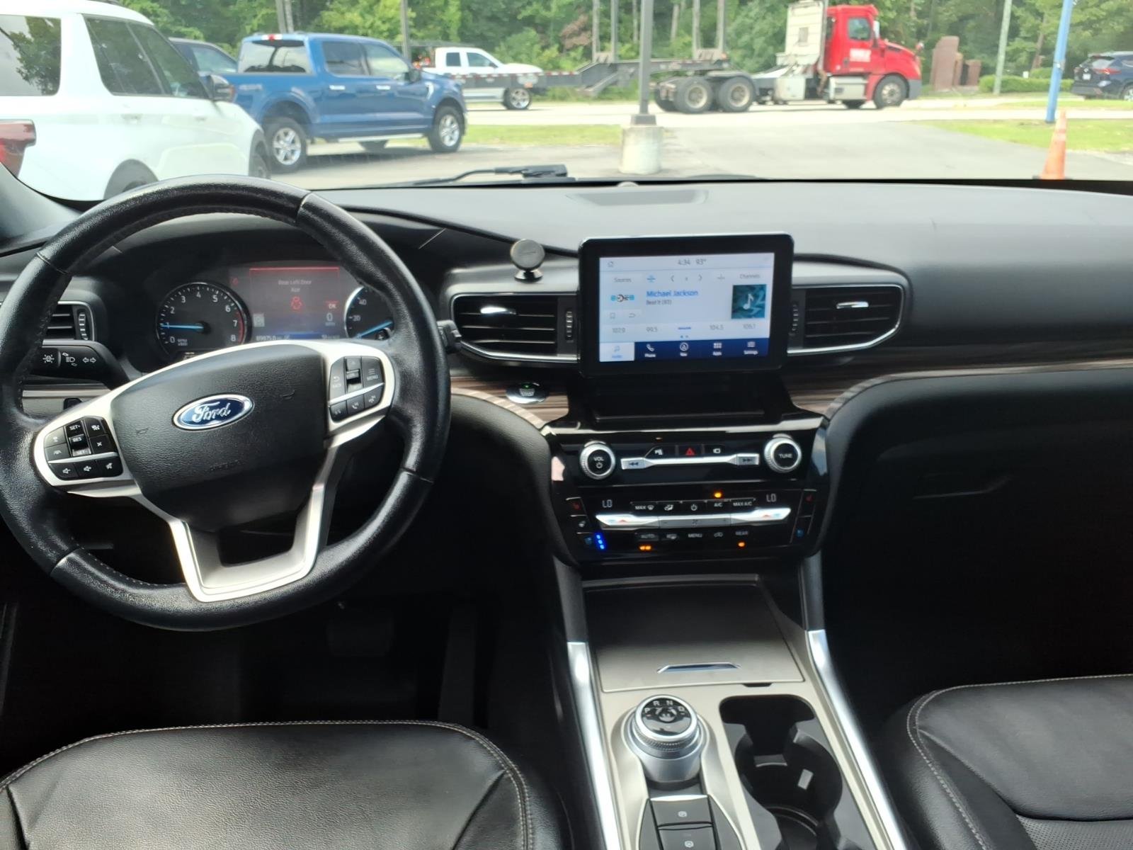 Used 2021 Gray Metallic Ford Limited image 13
