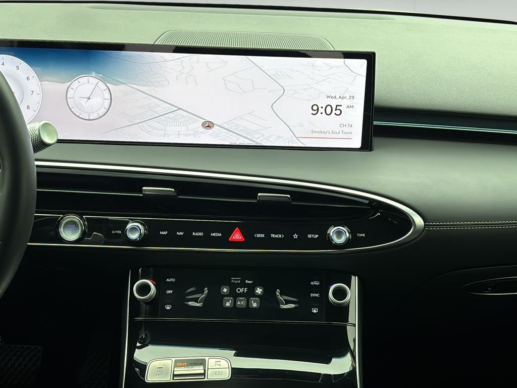 2026 GENESIS GV70 - Photo 19