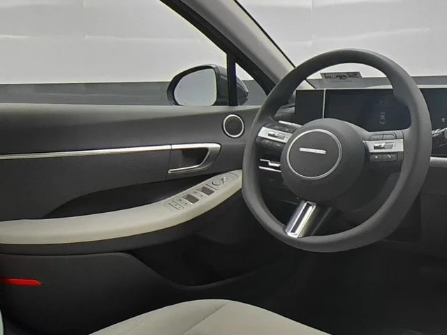 New 2026 Gray Hyundai SE image 33