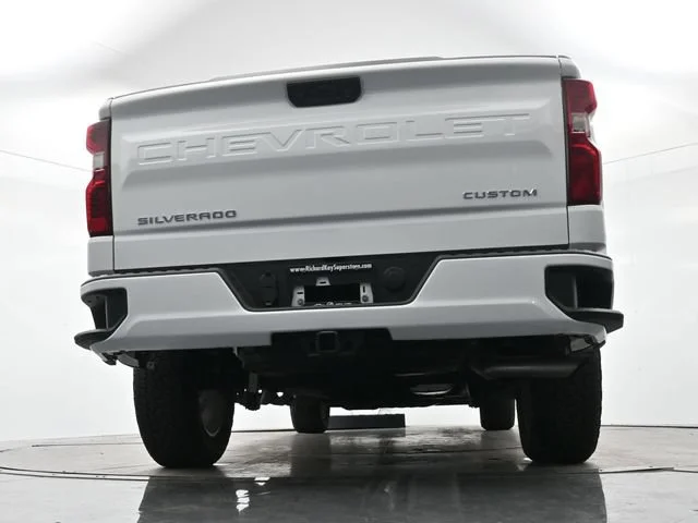 Used 2026 Summit White Chevrolet Custom image 26