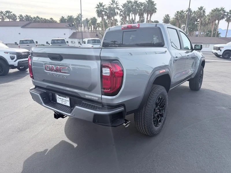 New 2026 Sterling Metallic GMC Elevation image 3