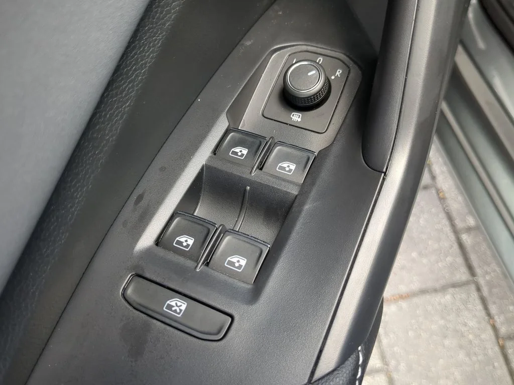 New 2026 Gray Volkswagen 1.5T SE image 17