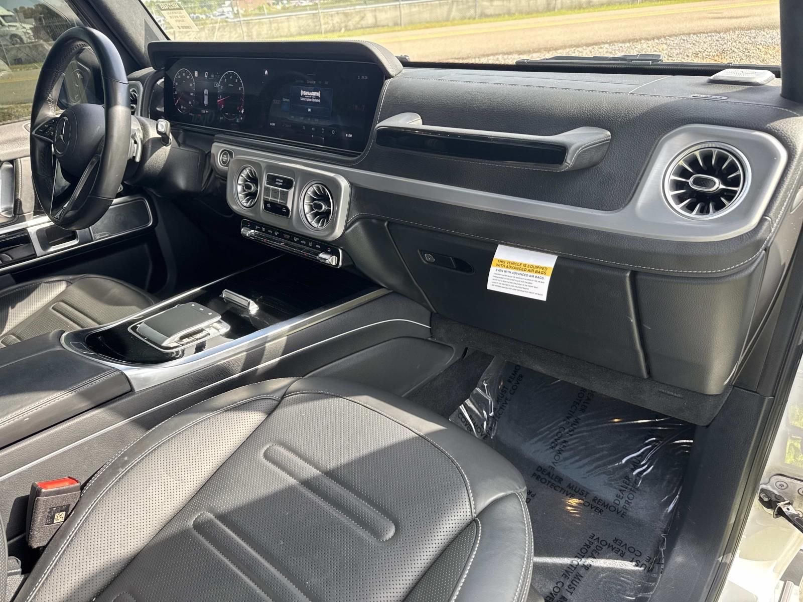 Certified Used 2025  Mercedes-Benz G 550 image 13