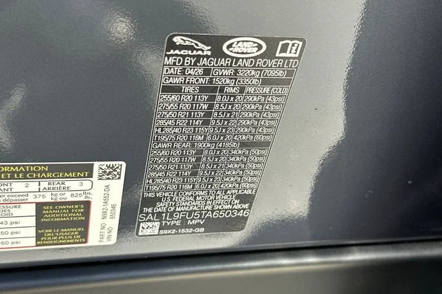 New 2026 Varesine Blue Land Rover Dynamic SE image 26