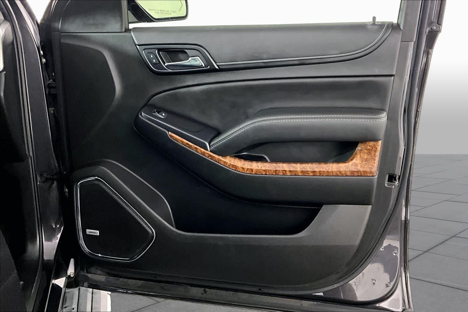 Used 2017 Tungsten Metallic Chevrolet Premier image 21