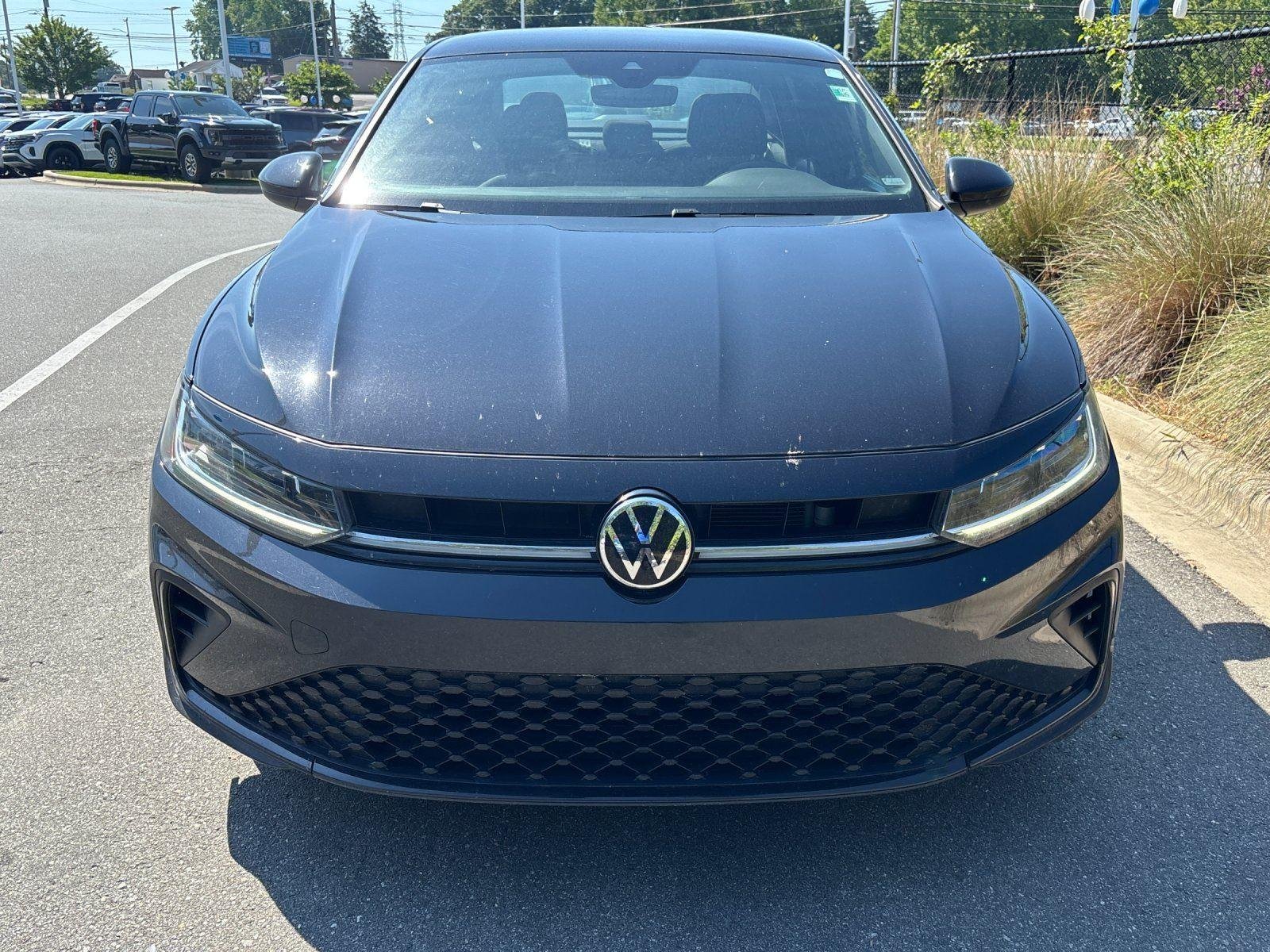 Used 2025  Volkswagen Sport image 8