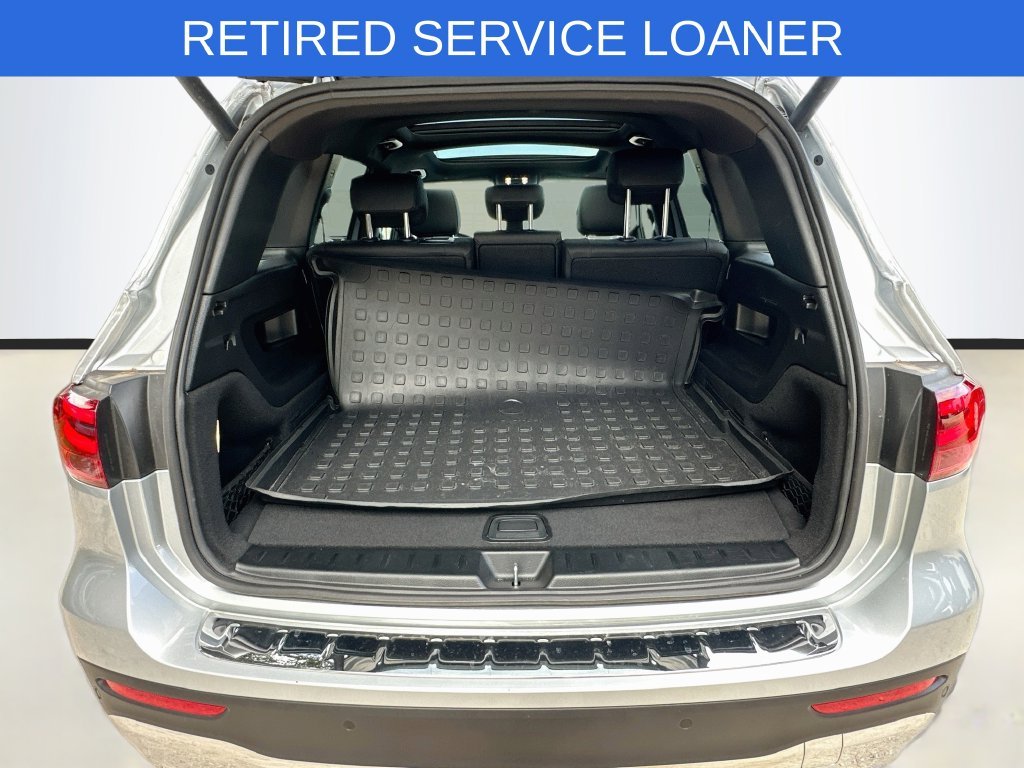 Used 2026 Cirrus Silver Metallic Mercedes-Benz GLB 250 image 26