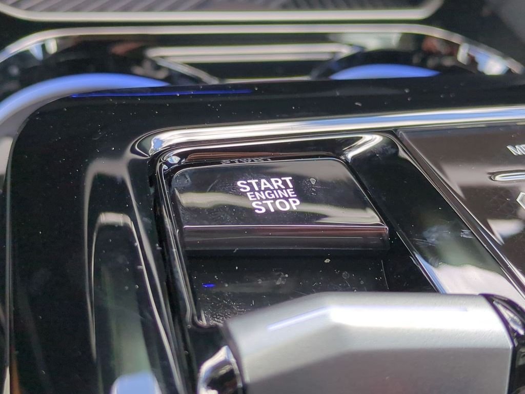 2026 BMW 5 Series 530i - Photo 28