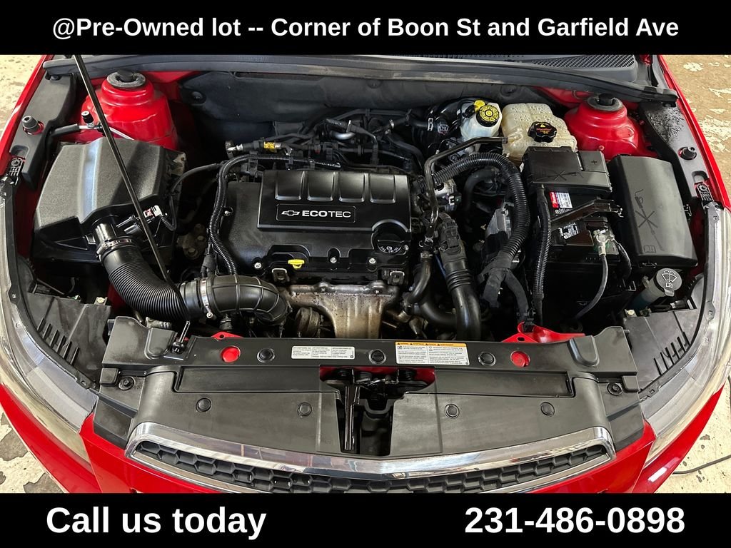 Used 2014 Red Chevrolet 1LT image 10
