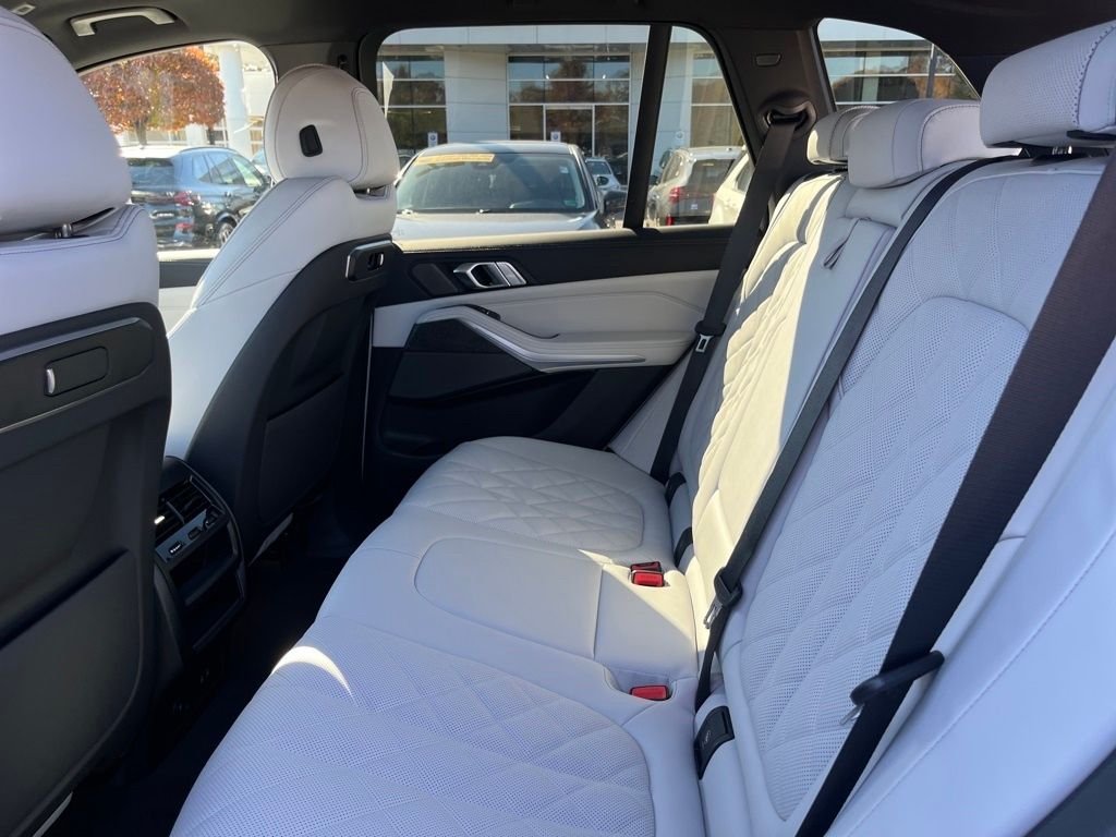 Used 2026 White BMW xDrive50e image 29