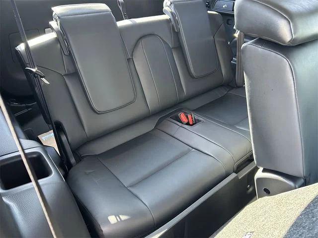 New 2026 Gray Nissan SL image 23