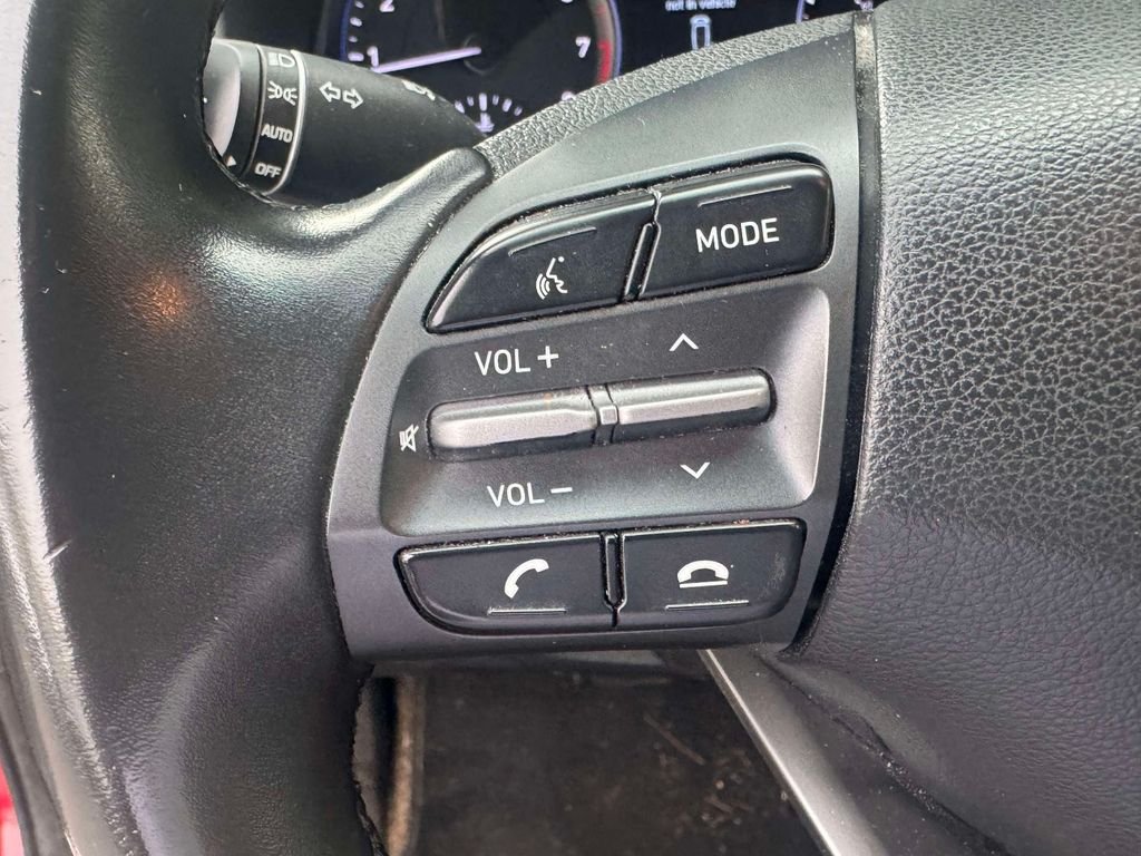 Used 2019 Red Hyundai SEL image 20