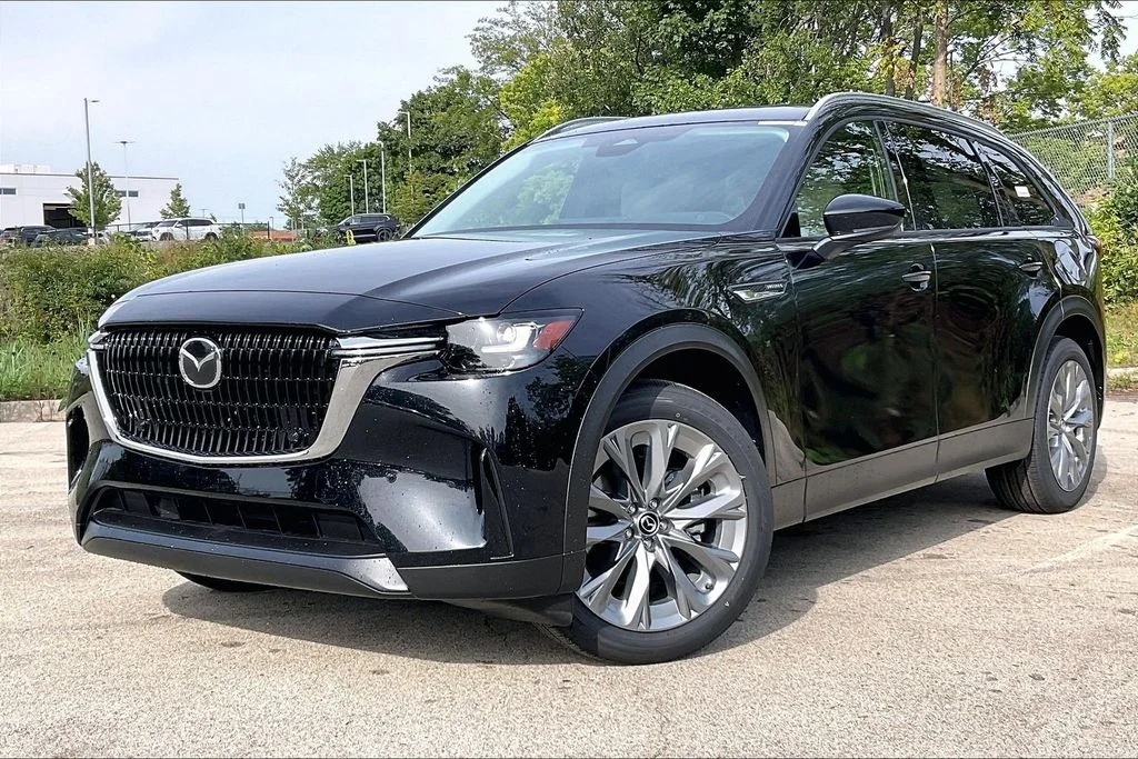 New 2026 Jet Black Mica Mazda 3.3 Turbo Preferred AWD image 2